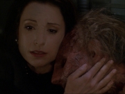 extant_StarTrek_DS9_7x22-TackingIntoTheWind_3718.jpg