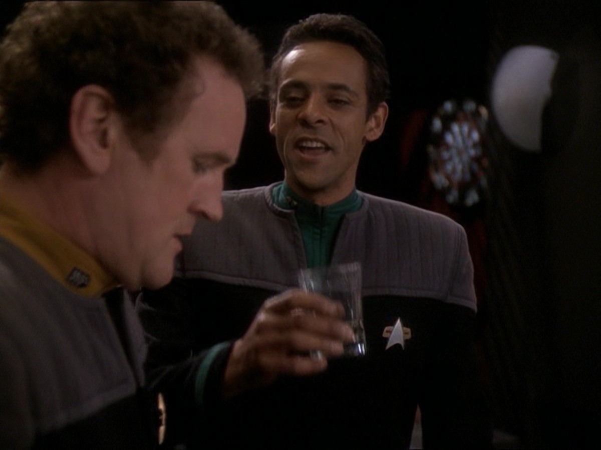 extant_StarTrek_DS9_7x23-ExtremeMeasures_3605.jpg