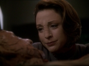 extant_StarTrek_DS9_7x23-ExtremeMeasures_0131.jpg