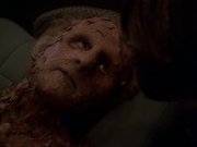 extant_StarTrek_DS9_7x23-ExtremeMeasures_0156.jpg
