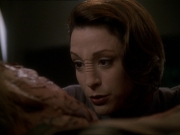 extant_StarTrek_DS9_7x23-ExtremeMeasures_0165.jpg