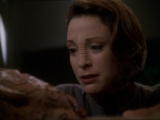 Filename=extant_StarTrek_DS9_7x23-ExtremeMeasures_0269.jpg
Filesize=132KiB
Dimensions=1200x900
Date added=Jan 22, 2020 extant_StarTrek_DS9_7x23-ExtremeMeasures_0269.jpg