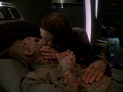 extant_StarTrek_DS9_7x23-ExtremeMeasures_0305.jpg
