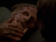 extant_StarTrek_DS9_7x23-ExtremeMeasures_0316.jpg