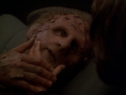 Filename=extant_StarTrek_DS9_7x23-ExtremeMeasures_0323.jpg
Filesize=140KiB
Dimensions=1200x900
Date added=Jan 22, 2020 extant_StarTrek_DS9_7x23-ExtremeMeasures_0323.jpg