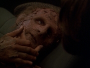 Filename=extant_StarTrek_DS9_7x23-ExtremeMeasures_0336.jpg
Filesize=138KiB
Dimensions=1200x900
Date added=Jan 22, 2020 extant_StarTrek_DS9_7x23-ExtremeMeasures_0336.jpg