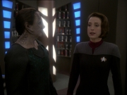 Filename=extant_StarTrek_DS9_7x23-ExtremeMeasures_0352.jpg
Filesize=140KiB
Dimensions=1200x900
Date added=Jan 22, 2020 extant_StarTrek_DS9_7x23-ExtremeMeasures_0352.jpg