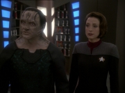 Filename=extant_StarTrek_DS9_7x23-ExtremeMeasures_0356.jpg
Filesize=137KiB
Dimensions=1200x900
Date added=Jan 22, 2020 extant_StarTrek_DS9_7x23-ExtremeMeasures_0356.jpg