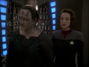 Filename=extant_StarTrek_DS9_7x23-ExtremeMeasures_0359.jpg
Filesize=139KiB
Dimensions=1200x900
Date added=Jan 22, 2020 extant_StarTrek_DS9_7x23-ExtremeMeasures_0359.jpg