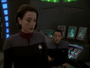Filename=extant_StarTrek_DS9_7x23-ExtremeMeasures_0393.jpg
Filesize=133KiB
Dimensions=1200x900
Date added=Jan 22, 2020 extant_StarTrek_DS9_7x23-ExtremeMeasures_0393.jpg