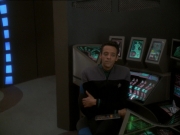 Filename=extant_StarTrek_DS9_7x23-ExtremeMeasures_0400.jpg
Filesize=135KiB
Dimensions=1200x900
Date added=Jan 22, 2020 extant_StarTrek_DS9_7x23-ExtremeMeasures_0400.jpg