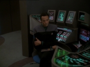 Filename=extant_StarTrek_DS9_7x23-ExtremeMeasures_0402.jpg
Filesize=148KiB
Dimensions=1200x900
Date added=Jan 22, 2020 extant_StarTrek_DS9_7x23-ExtremeMeasures_0402.jpg