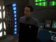 extant_StarTrek_DS9_7x23-ExtremeMeasures_0415.jpg