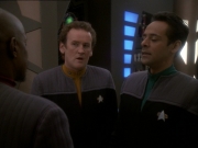 extant_StarTrek_DS9_7x23-ExtremeMeasures_0419.jpg