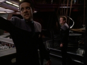 extant_StarTrek_DS9_7x23-ExtremeMeasures_0896.jpg