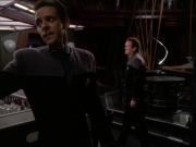 extant_StarTrek_DS9_7x23-ExtremeMeasures_0897.jpg