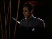 extant_StarTrek_DS9_7x23-ExtremeMeasures_0909.jpg