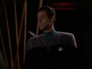 extant_StarTrek_DS9_7x23-ExtremeMeasures_0913.jpg