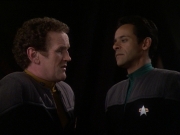 Filename=extant_StarTrek_DS9_7x23-ExtremeMeasures_0957.jpg
Filesize=132KiB
Dimensions=1200x900
Date added=Jan 22, 2020 extant_StarTrek_DS9_7x23-ExtremeMeasures_0957.jpg