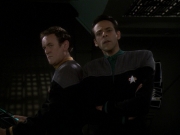Filename=extant_StarTrek_DS9_7x23-ExtremeMeasures_1133.jpg
Filesize=119KiB
Dimensions=1200x900
Date added=Jan 22, 2020 extant_StarTrek_DS9_7x23-ExtremeMeasures_1133.jpg