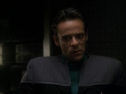 extant_StarTrek_DS9_7x23-ExtremeMeasures_1844.jpg
