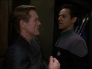 extant_StarTrek_DS9_7x23-ExtremeMeasures_2018.jpg