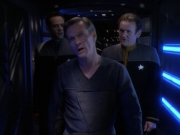 extant_StarTrek_DS9_7x23-ExtremeMeasures_2042.jpg