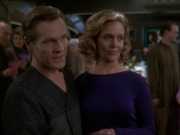 extant_StarTrek_DS9_7x23-ExtremeMeasures_2279.jpg