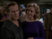 extant_StarTrek_DS9_7x23-ExtremeMeasures_2284.jpg