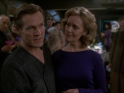 extant_StarTrek_DS9_7x23-ExtremeMeasures_2289.jpg