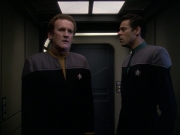 extant_StarTrek_DS9_7x23-ExtremeMeasures_2374.jpg