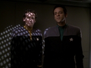 extant_StarTrek_DS9_7x23-ExtremeMeasures_2493.jpg