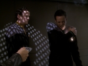 extant_StarTrek_DS9_7x23-ExtremeMeasures_2495.jpg