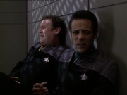 extant_StarTrek_DS9_7x23-ExtremeMeasures_2591.jpg