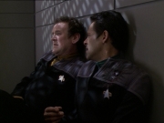 extant_StarTrek_DS9_7x23-ExtremeMeasures_2615.jpg