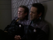 extant_StarTrek_DS9_7x23-ExtremeMeasures_2624.jpg