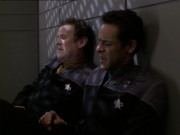 extant_StarTrek_DS9_7x23-ExtremeMeasures_2629.jpg