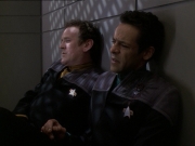 extant_StarTrek_DS9_7x23-ExtremeMeasures_2636.jpg