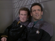 Filename=extant_StarTrek_DS9_7x23-ExtremeMeasures_2782.jpg
Filesize=147KiB
Dimensions=1200x900
Date added=Jan 22, 2020 extant_StarTrek_DS9_7x23-ExtremeMeasures_2782.jpg