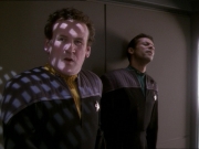 Filename=extant_StarTrek_DS9_7x23-ExtremeMeasures_2816.jpg
Filesize=138KiB
Dimensions=1200x900
Date added=Jan 22, 2020 extant_StarTrek_DS9_7x23-ExtremeMeasures_2816.jpg