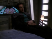 Filename=extant_StarTrek_DS9_7x23-ExtremeMeasures_3056.jpg
Filesize=140KiB
Dimensions=1200x900
Date added=Jan 22, 2020 extant_StarTrek_DS9_7x23-ExtremeMeasures_3056.jpg