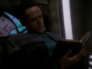 Filename=extant_StarTrek_DS9_7x23-ExtremeMeasures_3065.jpg
Filesize=125KiB
Dimensions=1200x900
Date added=Jan 22, 2020 extant_StarTrek_DS9_7x23-ExtremeMeasures_3065.jpg