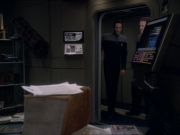 extant_StarTrek_DS9_7x23-ExtremeMeasures_3197.jpg