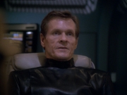 extant_StarTrek_DS9_7x23-ExtremeMeasures_3217.jpg