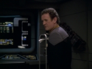 extant_StarTrek_DS9_7x23-ExtremeMeasures_3242.jpg