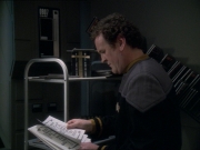 extant_StarTrek_DS9_7x23-ExtremeMeasures_3285.jpg
