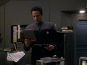 Filename=extant_StarTrek_DS9_7x23-ExtremeMeasures_3299.jpg
Filesize=139KiB
Dimensions=1200x900
Date added=Jan 22, 2020 extant_StarTrek_DS9_7x23-ExtremeMeasures_3299.jpg