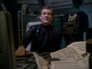 extant_StarTrek_DS9_7x23-ExtremeMeasures_3398.jpg