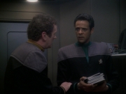 Filename=extant_StarTrek_DS9_7x23-ExtremeMeasures_3409.jpg
Filesize=123KiB
Dimensions=1200x900
Date added=Jan 22, 2020 extant_StarTrek_DS9_7x23-ExtremeMeasures_3409.jpg