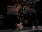 extant_StarTrek_DS9_7x23-ExtremeMeasures_3635.jpg